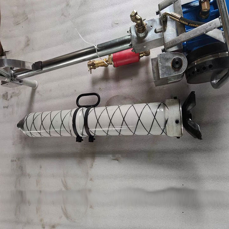 支腿式锚杆钻机的特性